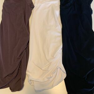 Old Navy White Maternity T-shirts